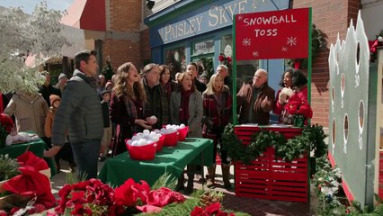 Check Inn to Christmas - Trailer