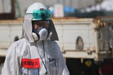 Des résidents de Fukushima qui ont développé un cancer poursuivent la société responsable
