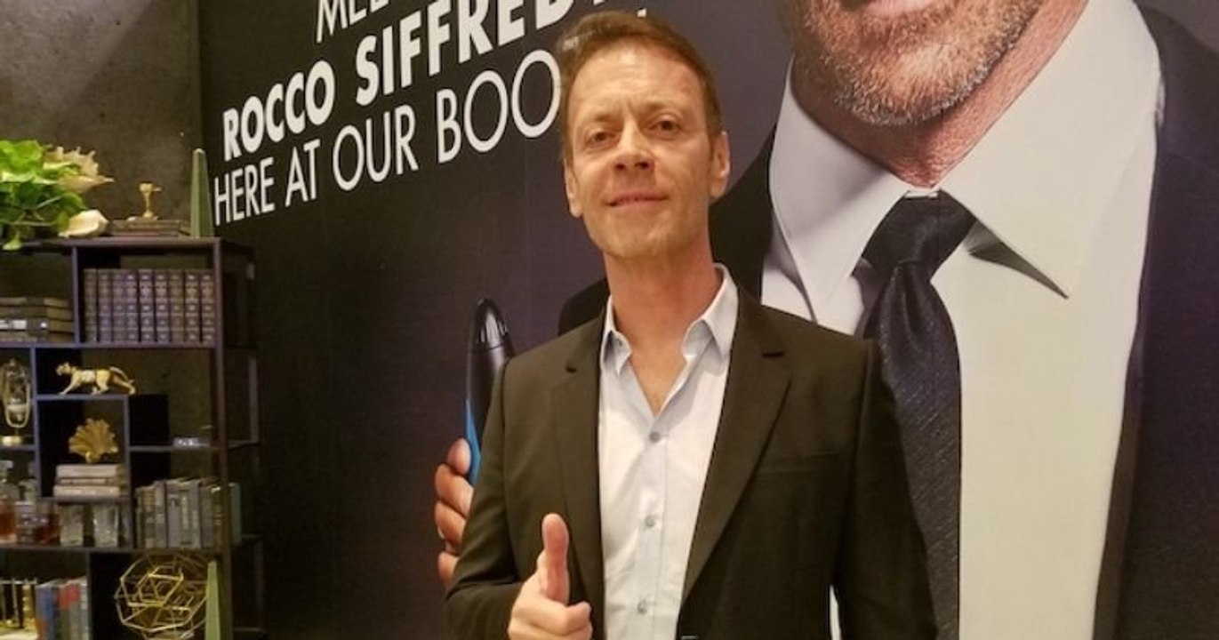 « J'ai fait plus de bien au pays que tous les politiciens » : Rocco Siffredi candidat à l'élection présidentielle de son pays