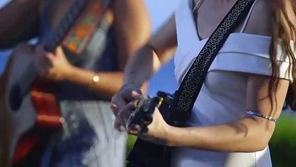 Carmen_ on Ukulele in Hawaii - Taimane