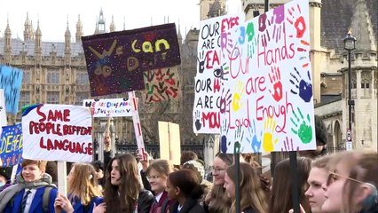 British Sign Language on track to gain legal status