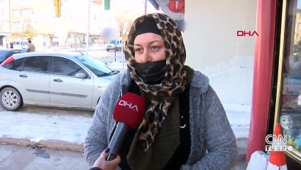 100 kişinin altınlarını alıp kaçtılar