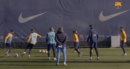 La sesión de entrenamiento del Barça de Xavi / FCB