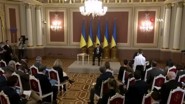 Ukrayna Devlet Başkanı Zelenskiy: Batı, Ukrayna'da yarın savaş olacak izlenimi veriyor. Bu doğru değil
