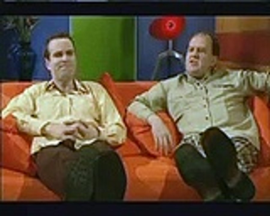 Chewin' The Fat S01E03 Jack And Vic Do Changing Rooms