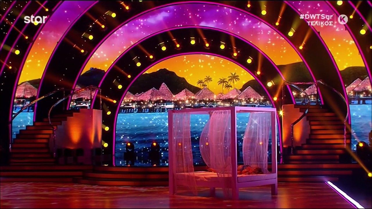 DWTS Τελικός: H σεξυ εμφάνιση της Βασιλικής Μιλ...