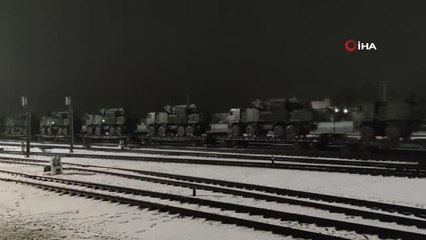 Rusya, Belarus'a tatbikat için yeni füze sistemleri gönderdi