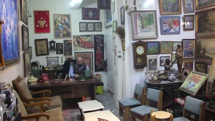 Son dakika: Emekli askerin antika koleksiyonu görenleri geçmişe götürüyor