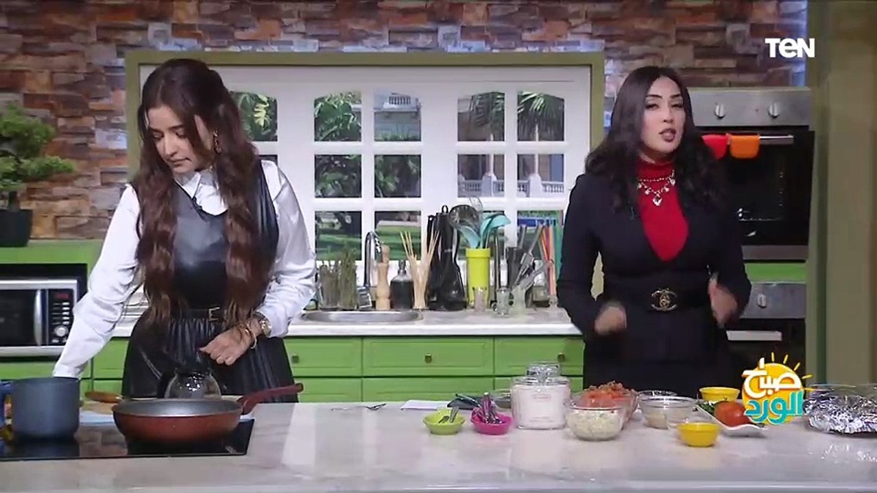 خطورة "الشاي بلبن.. وشرب الشاي بعد الأكل" عادات خاطئة شائعة بين المصريين