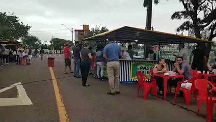 Feira do Produtor está atendendo em frente à Prefeitura