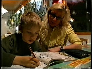 YLE TV2 ohjelmamainoksia, Kaksi Kuulutusta 2001