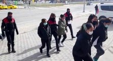 Son dakika... Edirne'de fuhuş operasyonu: Tayland uyruklu 4 kadın gözaltına alındı