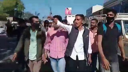 रीट परीक्षा रद्द कर सीबीआई जांच की मांग, निकाली रैली