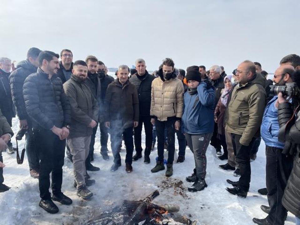 Karda doğa yürüyüşü etkinliği