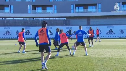 Carvajal ya trabaja en el césped pero no forzará su reaparición