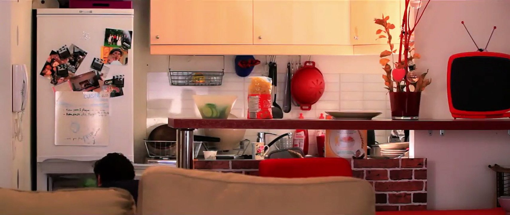 Le Bon Côté des Choses Saison 1 - Le concombre masqué (EN)