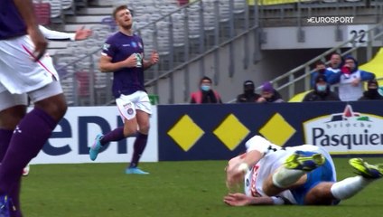 Rouge et éclair de Djoco : L’exploit de Versailles à Toulouse en vidéo