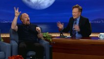 Conan (2010) Saison 0 - Louis C.K. Hates Cell Phones (EN)