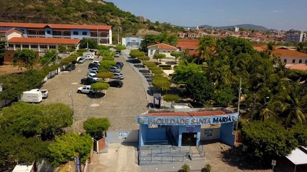 Faculdade Santa Maria prorroga volta às aulas presenciais seguindo protocolos sanitários rígidos