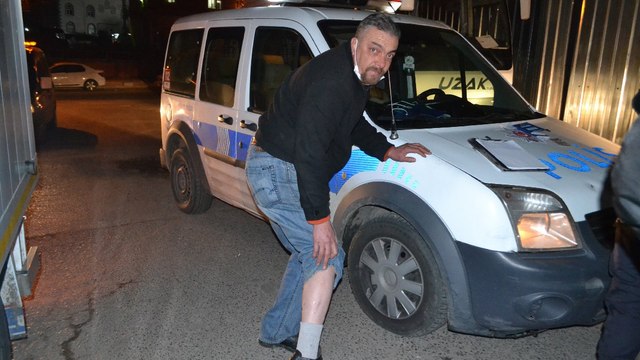 Çorlu’da odun almak için çıktı, köpeklerin saldırısına uğradı