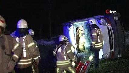 TEM Otoyolu'nda meydana gelen iki kazada 7 araç birbirine girdi: 4 yaralı