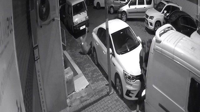 İstanbul’da cinayet anları kamerada