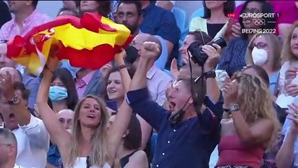 Déjà un miracle pour Nadal : ses deux coups de défense venus d'ailleurs face à Medvedev
