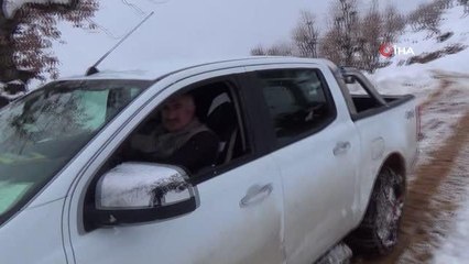 Batman'da kar kalınlığı 2 metreyi geçti, çalışmalar aralıksız devam ediyor