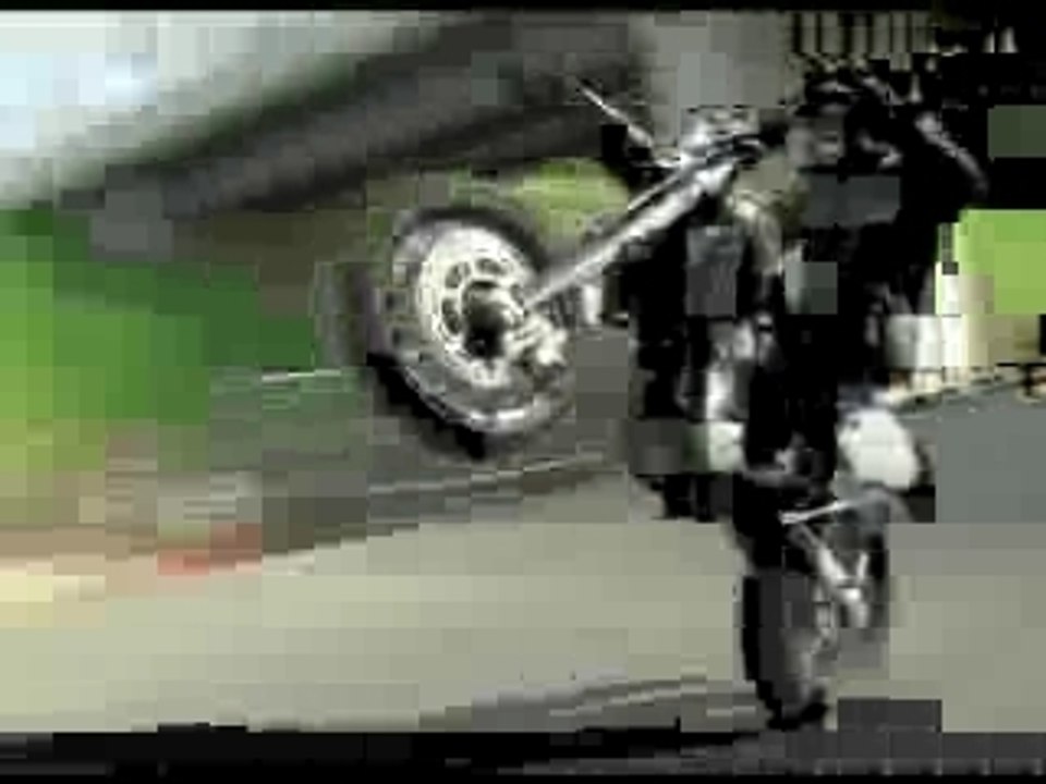 Wheeling sur autoroute