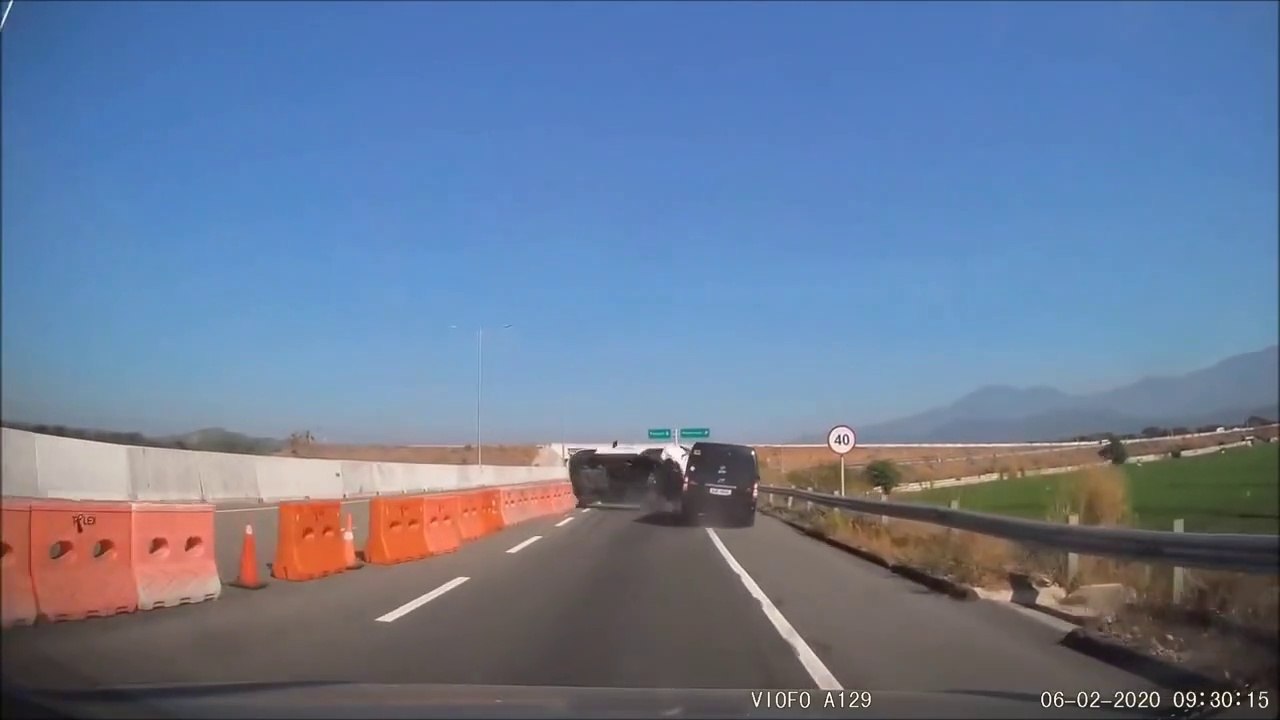 Ultimate driving fails compilation 2022| Car Crashes, instant karma, Bad drivers. #4
