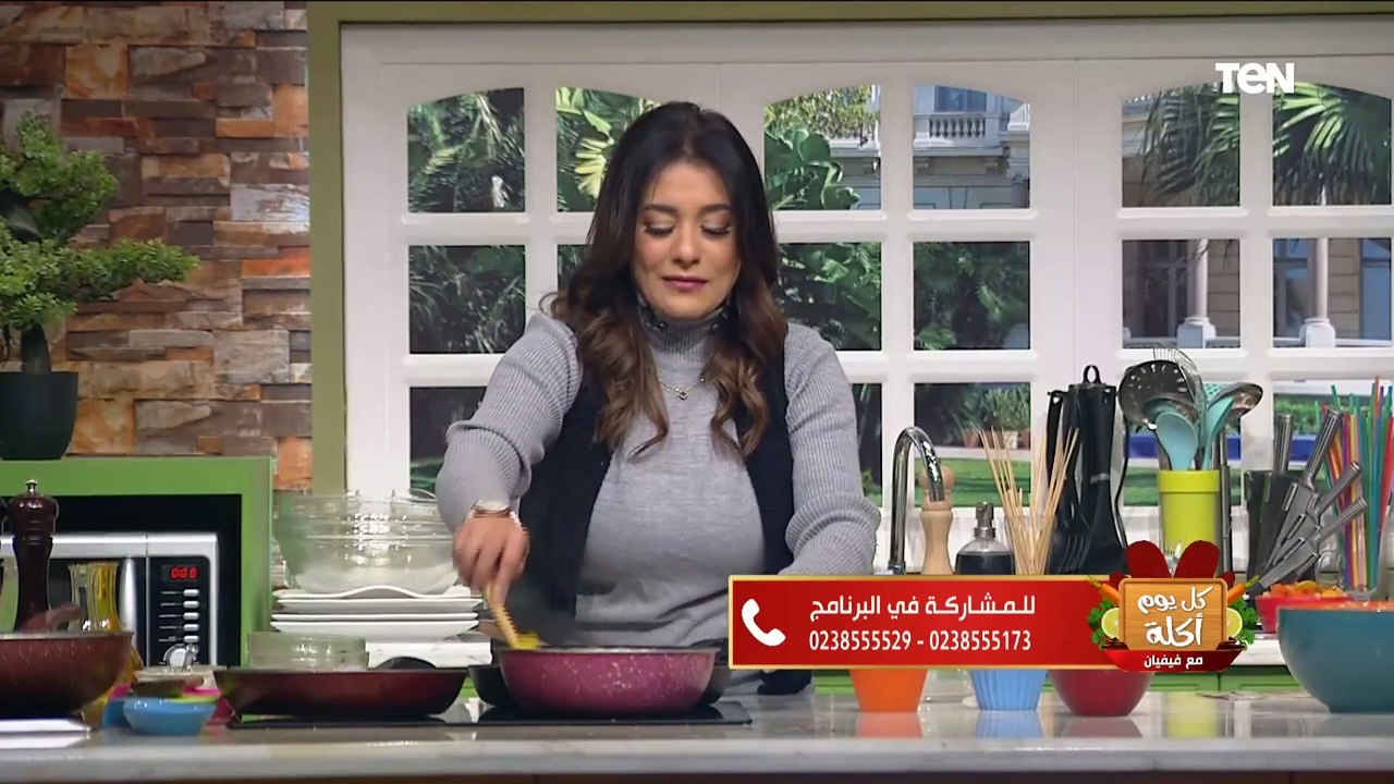 أشهر أكلات محلات الكشري.. طريقة عمل طاجن مكرونة فرن مع الشيف فيفيان