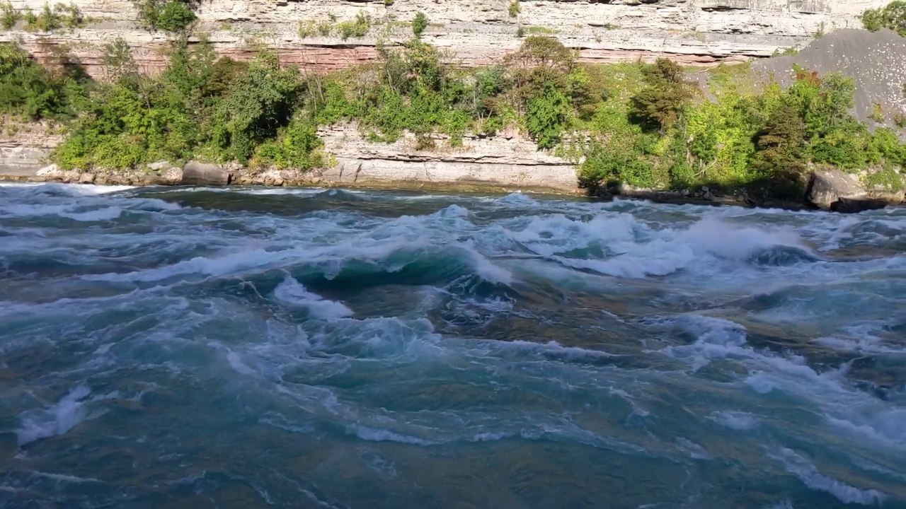 ENJOY THIS WONDERFUL SCENE OF NATURE WITH BLUE RIVER