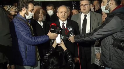 Télécharger la video: Kemal Kılıçdaroğlu Kocaeli Muhacir Evi  Açılış Töreni’nin ardından basın mensuplarının sorularını yanıtladı