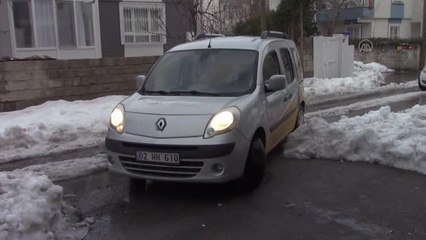 İhtiyaç sahiplerine yakacak yardımı