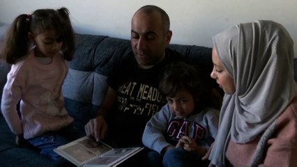 سهيل النشاش ملهم لأقرانه من ذوي الإعاقة البصرية بعد أن أصبح لاعبا معروفا يحصد الجوائز