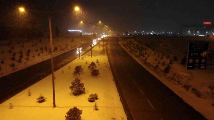 Kilit kavşak Kırıkkale'de, kar yağışı yeniden başladı: Karayollarından üst düzey tedbir