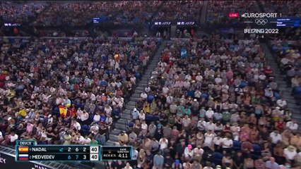 Le moment où la finale a basculé : comment le 5e jeu du 3e set a relancé Nadal face à Medvedev