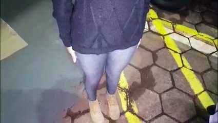 Mulher que denunciou vizinho por maus-tratos conversa com a reportagem