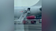 Viral! Seorang Petugas Bandara Lempar Barang dari Atas Pesawat