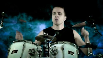 Salvus - Ketten egyedül