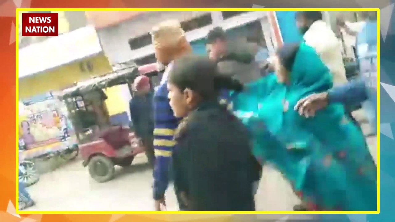 Ballia News Uttar Pradesh Ballia District Police beat up mob in UP video Dailymotion