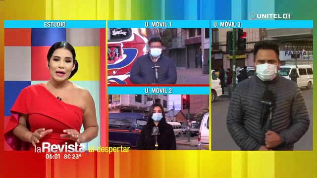 Transportistas bloquean en Cochabamba exigiendo una solución contra sector antivacuna