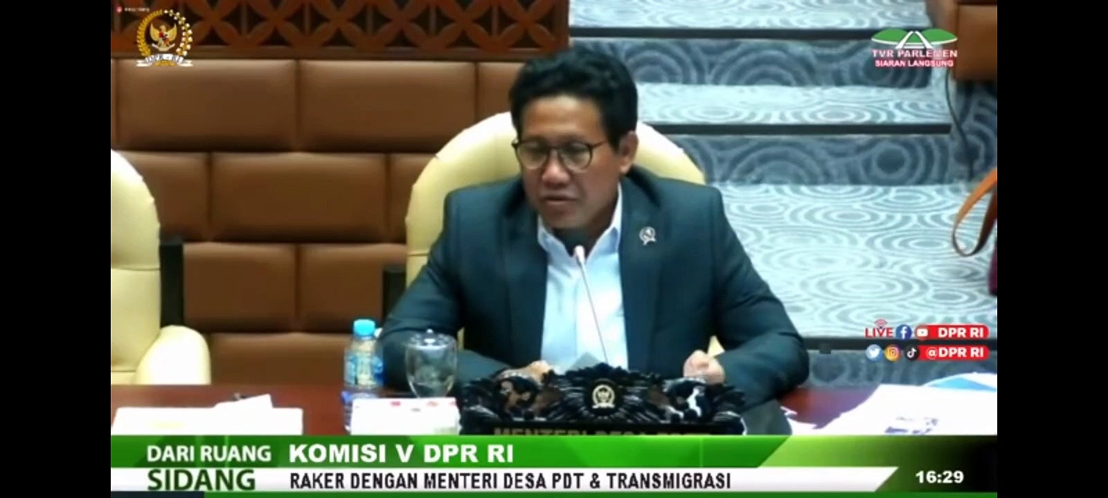 Menteri Desa