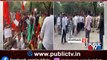 Police Resort To Lathi Charge On ABVP Activists and Research Students In Bangalore University Campus