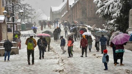 Himachal Pradesh, Uttarakhand recieve fresh spells of snowfall | VISUALS