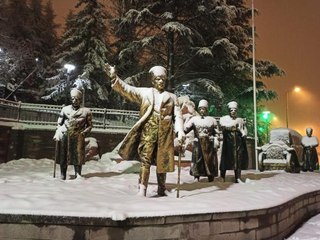 Ankara'da kar yağışı etkili oldu