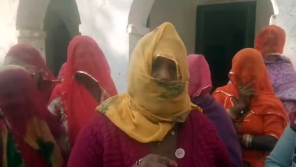 मनरेगा में अनियमितताओं को लेकर सौंपा ज्ञापन, कार्रवाई की मांग