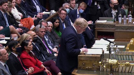 Boris Johnson pide "perdón" en la Cámara de los Comunes tras un informe sobre el "partygate"