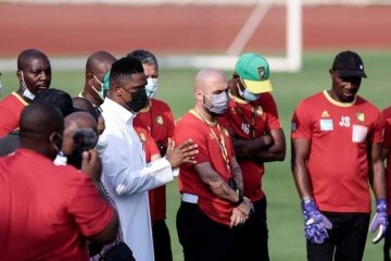 إيتو يعلن الحرب على مصر قبل مواجهة الكاميرون.. ومفاجأة في حكم لقاء الفراعنة والأسود