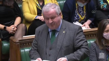 Boris Johnson'ı "yalancılık ve meclisi kandırmakla" suçlayan İskoç Ulusal Partisi lideri Blackford parlamentodan kovuldu